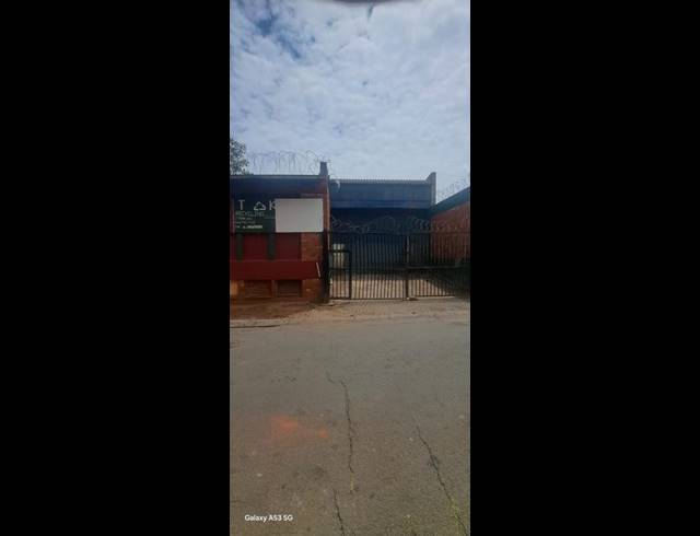 BUSINESS PROPERTY TO RENT IN JUDITHS PAARL